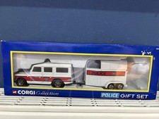 Corgi 60001 Original Police Land Rover Trailer Gift Set In Original Box
