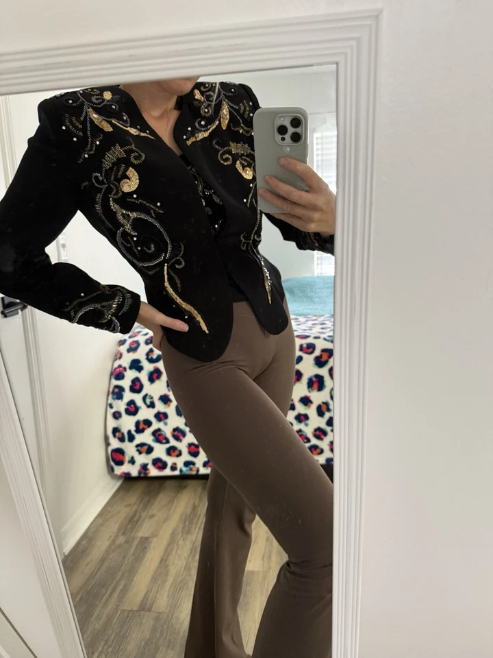 Elegante conjunto de chaqueta y top vintage Oleg Cassini negro con cuentas corbata, talla 4-6 Foto 3 de 4