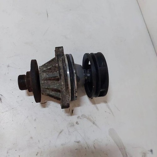 BMW 5 Touring E39 Wasserpumpe 17317413 2.50 Petrol 100kw 1999 34321427