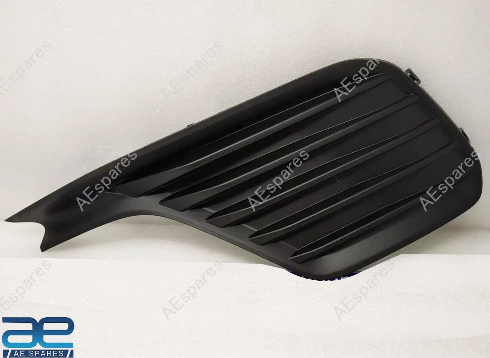 Front Fog Lamp Bezel Cover RH For Suzuki Swift 2018-2024 71751M52R00-5PK view 3
