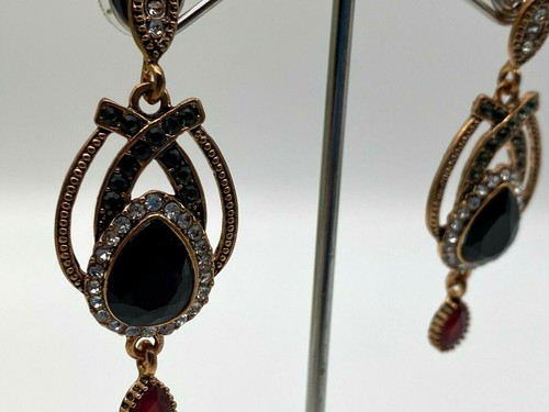Vintage Yellow Metal Long Drop Dangle Earrings Crystal Diamante Glass Boxed - Picture 9 of 9