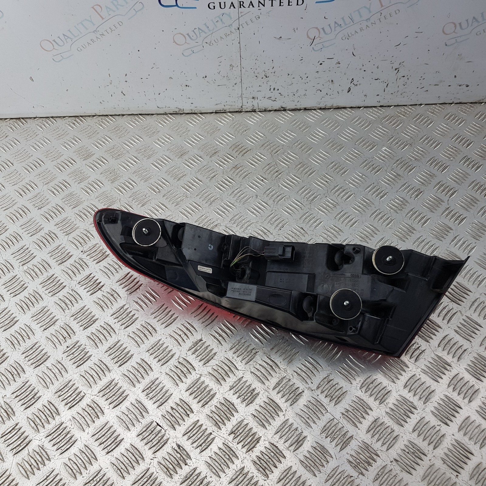 JAGUAR XF TAIL LIGHT OUTER REAR LEFT SIDE SALOON X250 2015 CX2313404