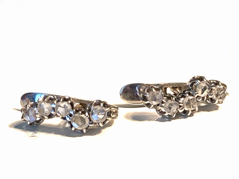 VINTAGE 14K WHITE GOLD BUTTERCUP   LEVERBACK ROSE CUT 1.5CT DIAMOND EARRINGS - Image 2 of 4