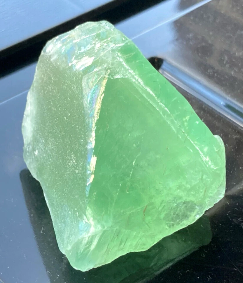 Fluorita Facetado Áspero Verde Menta Grande Natural Súper Limpio 91 Gramos 455 ct Foto 3 de 4