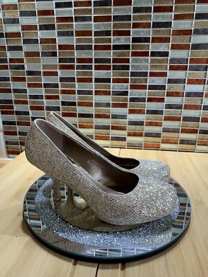 BEAUTIFUL CINDERELLA SPARKLY GOLD MESH HIDDEN