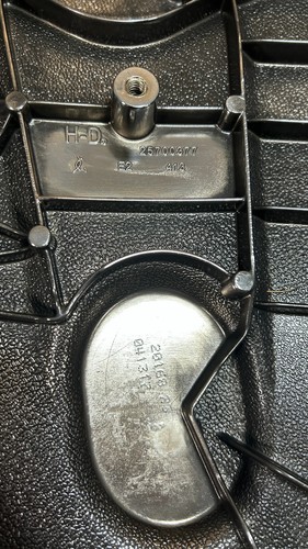 Harley Davidson OEM Outer Primary Cover Touring NarrowProfile M8 Silver 25700377 - Picture 10 of 13