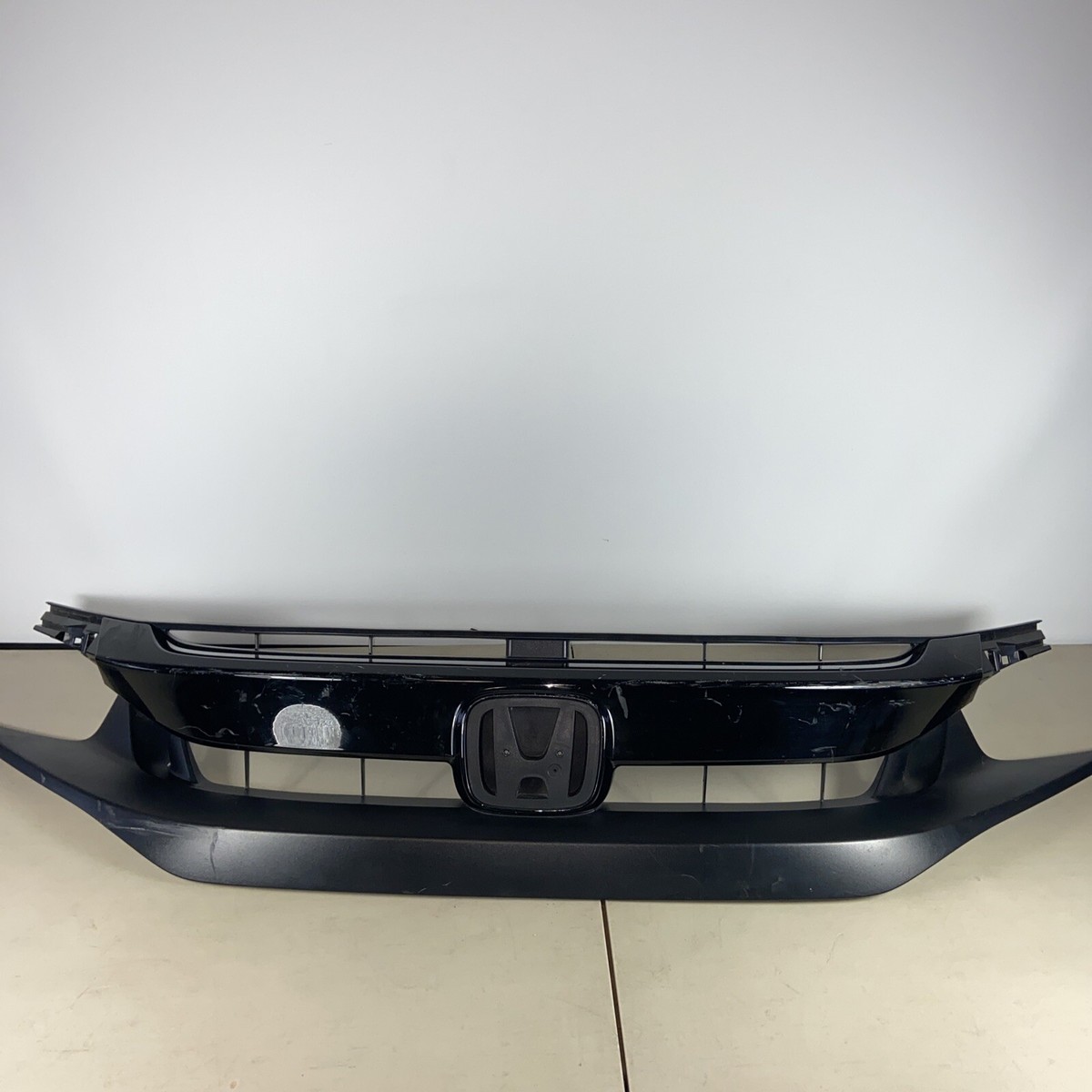 2019-2020 Honda Civic grille base front black OEM 71121-TBA-A51