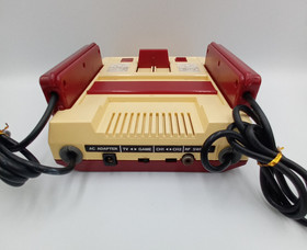 Famicom Console Nintendo Family Computer FC CHV-001 Boxed + 10 Games NES Tested