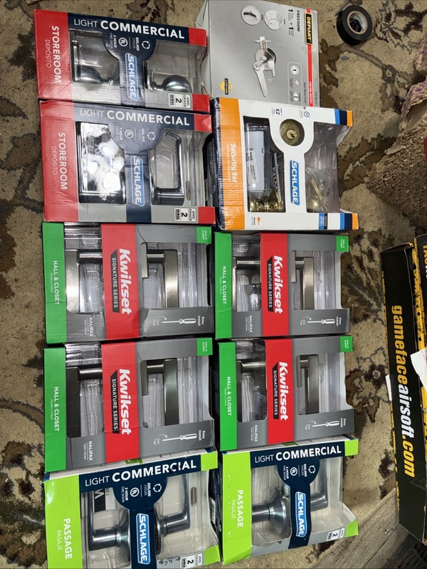 Kwikset, Schlage And Defiant Bulk Lot Of New Doorknobs Lot Of 10! 