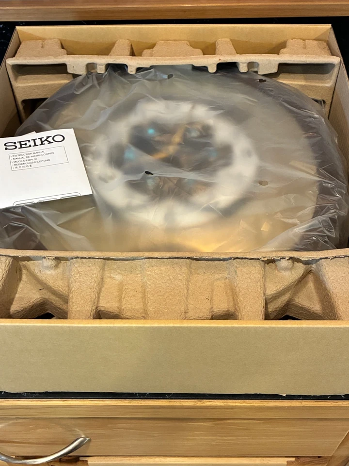 Seiko Swarovski Melody in Motion Wall Clock (QXM382BRH) - Image 3 of 4