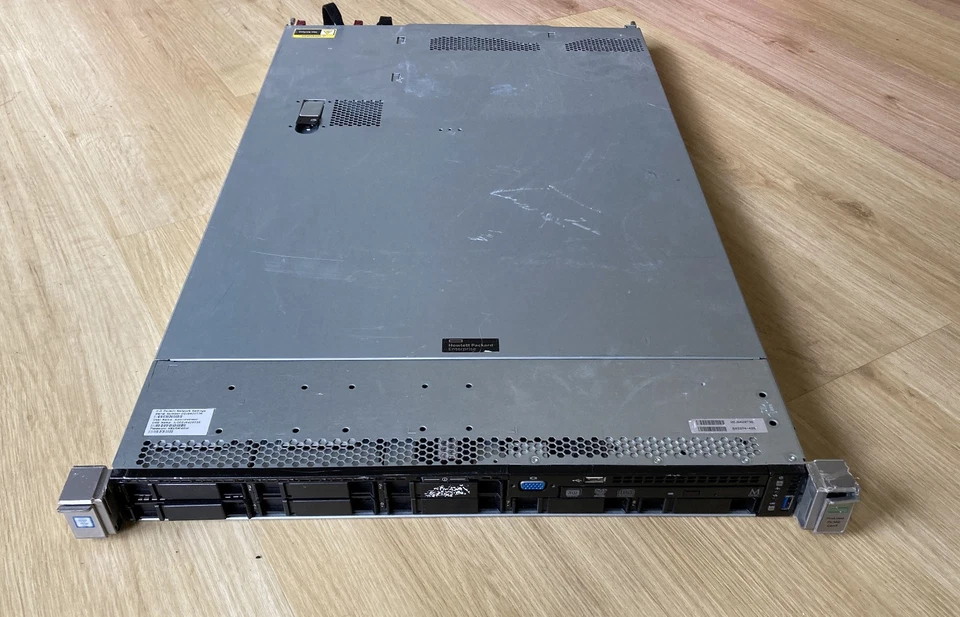 HP Enterprise ProLiant DL360 G9 Gen9 Server 2xE5-2620 v4 160GB RAM Gen9,ohne HDD