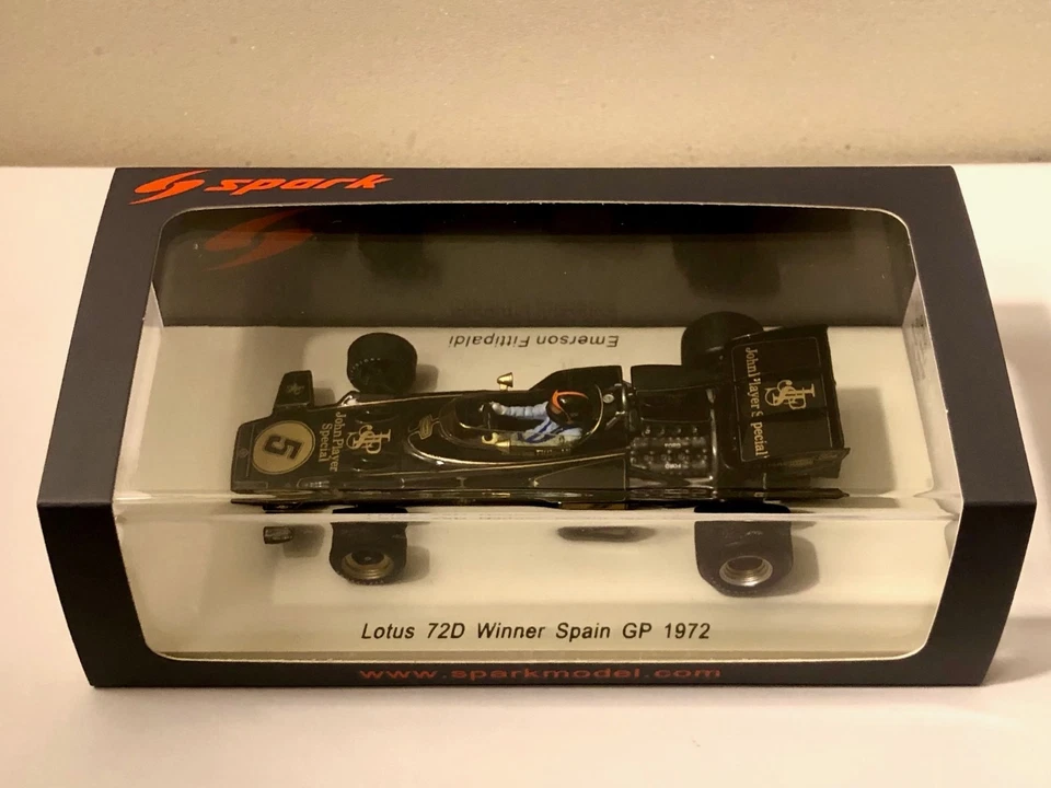1/43 F1 Spark S4282 Lotus 72D N°5 E.Fittipaldi Winner Spanish GP 1972, New - Immagine 2 di 4