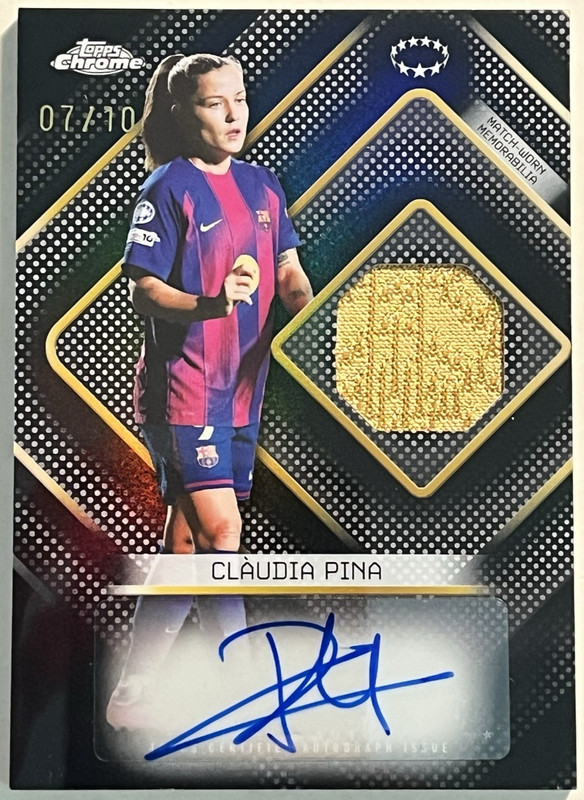 2025-26 Topps Chrome UEFA Womens - Claudia Pina BLACK PATCH AUTO #/10 Barcelona