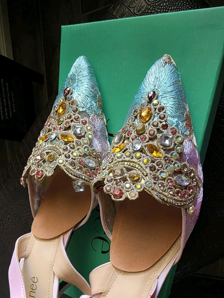 Bombas Slingback Rosa Pastel Multicoloridas Malha Floral Desdemona J. Renee, Tamanho. 13M - Imagem 4 de 4