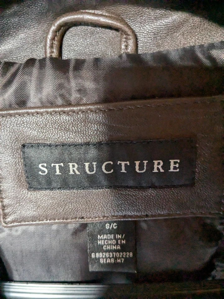 Structure Chocolate Brown  Genuine Leather Men's Car Coat/ Jacket. - Image 4 of 4