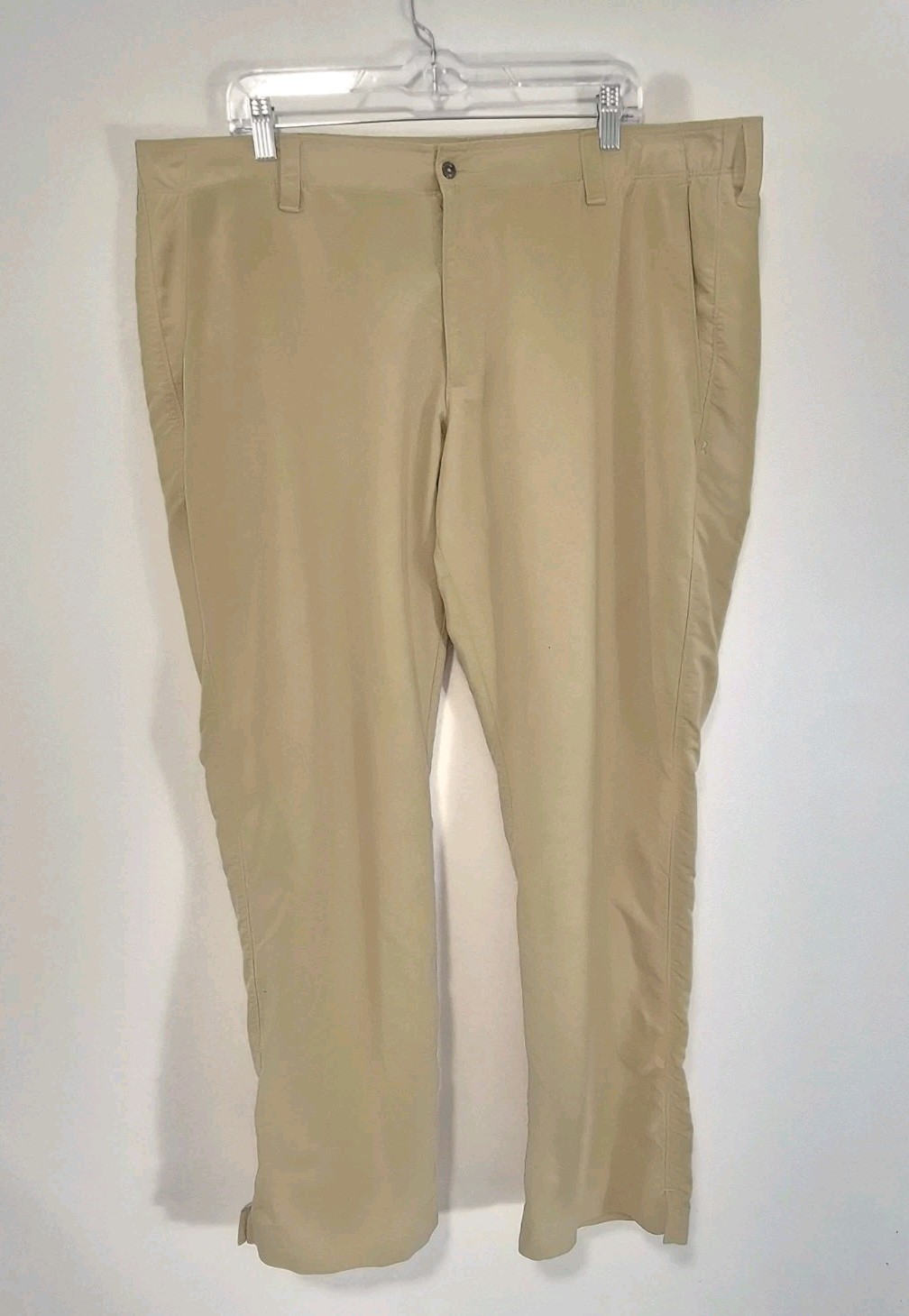 Under Armour Khaki Allseasons Pants  Men 42 Straight Leg Size 42