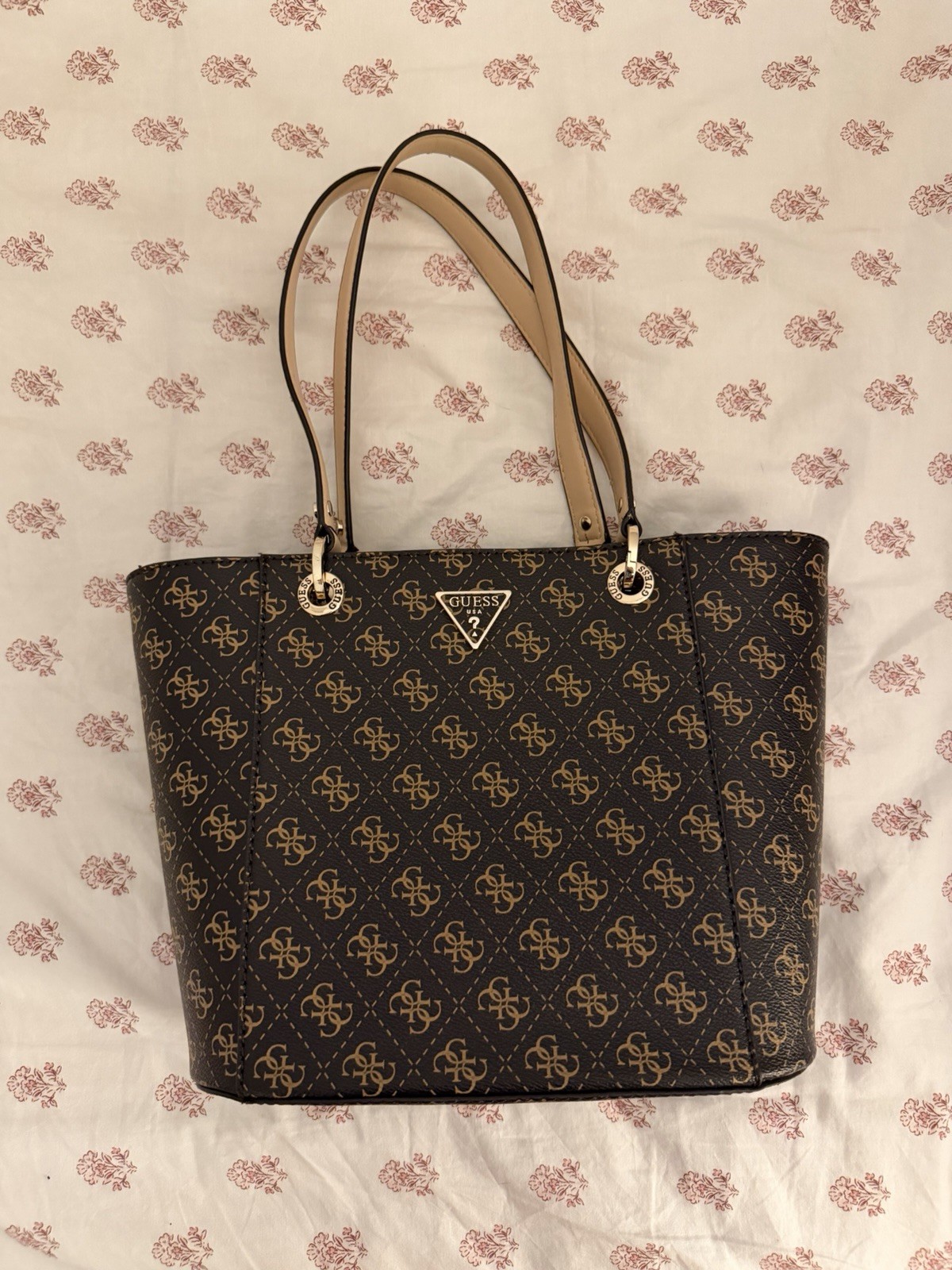 GUESS Brown Monogram Zip-Top Tote Bag Gold Hardware Beige Lining Inner Pockets