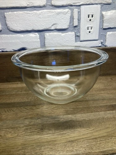 Vintage Anchor Hocking Oven Proof 258 Bowl Made In USA