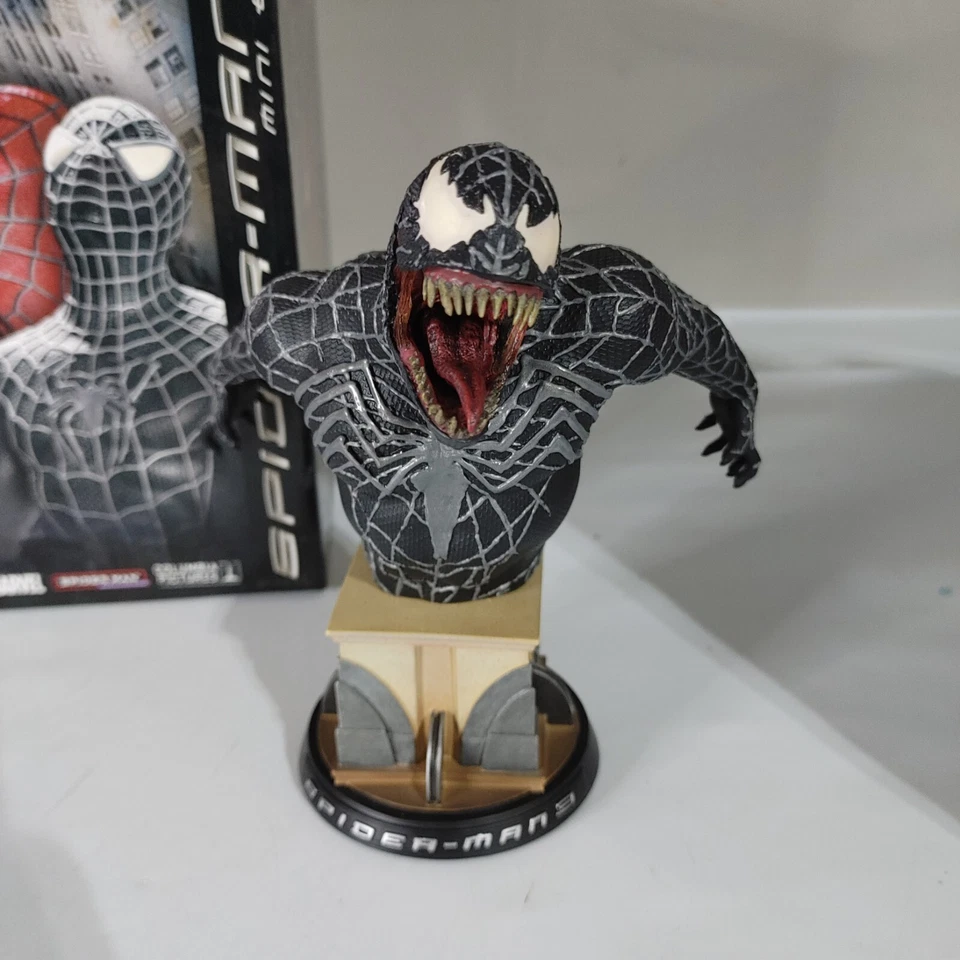 Spider-Man 3 Venom Sideshow Mini-Busto Marvel 0530/5000 Foto 2 de 4