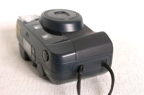 Pentax Espio 115 - 35mm Film format Point & Shoot camera SERVICED WORKS 100%!#02 - Picture 7 of 12