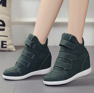 sport shoes with heels