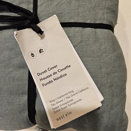 West Elm European Flax Linen Ruffled Edge King Duvet Cover~ Blue ~ Brand New. - Picture 10 of 11
