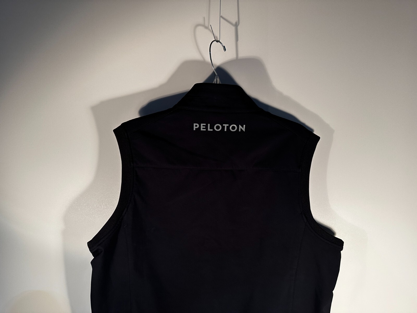 Peloton Softshell Polyester Black Full Zip Vest M… - image 5