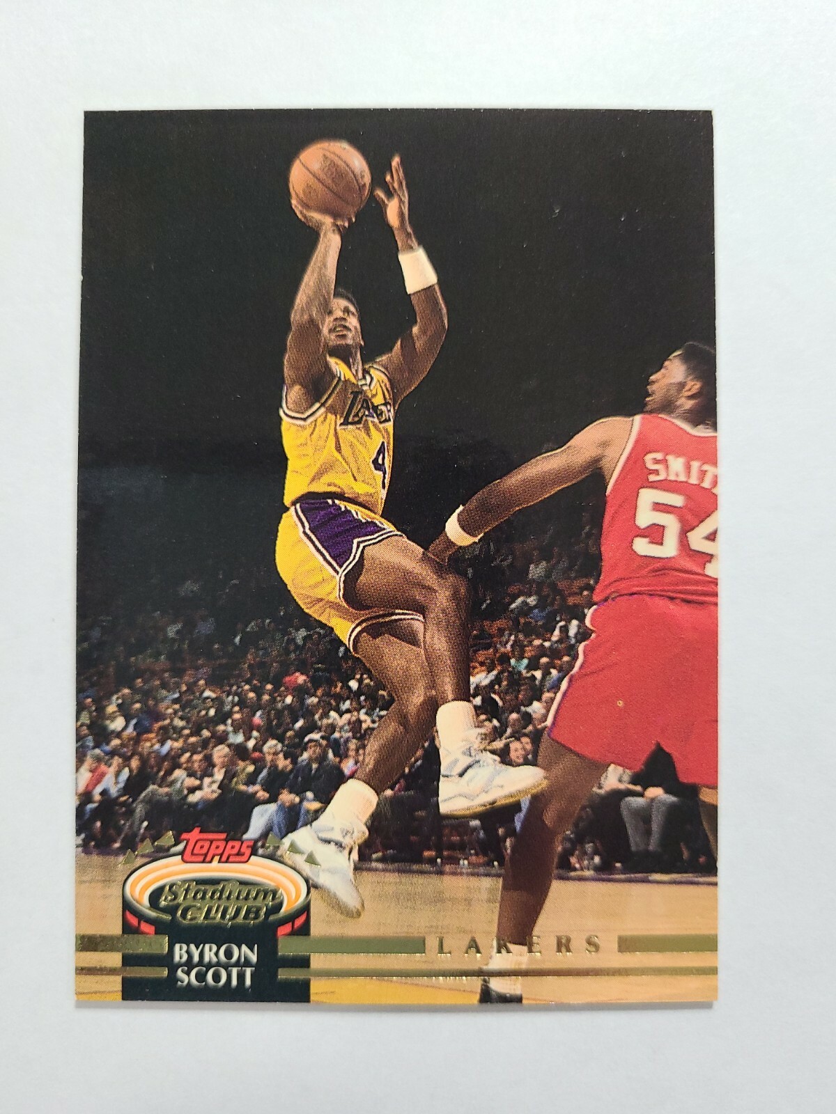 BYRON SCOTT 1992-93 TOPPS STADIUM CLUB BASKETBALL CARD # 22 E8267