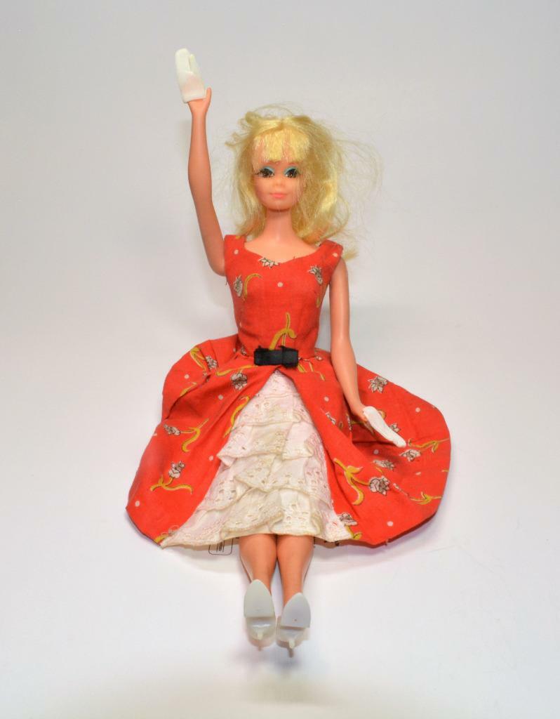 Original 1967 Barbie TNT Sun Kissed 1160 w 1964 Garden Tea Party