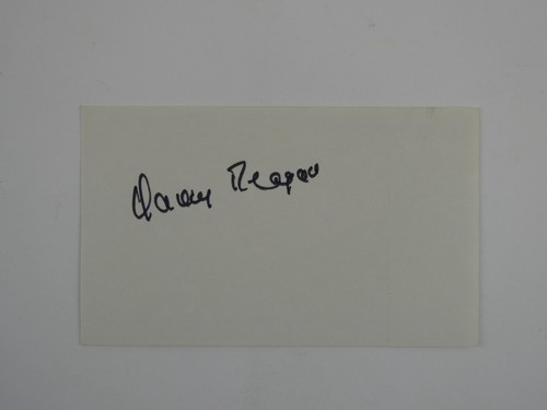 Tarjeta índice firmada por Nancy Reagan 3x5 primera dama de los Estados Unidos certificado de autenticidad JSA - Imagen 2 de 4