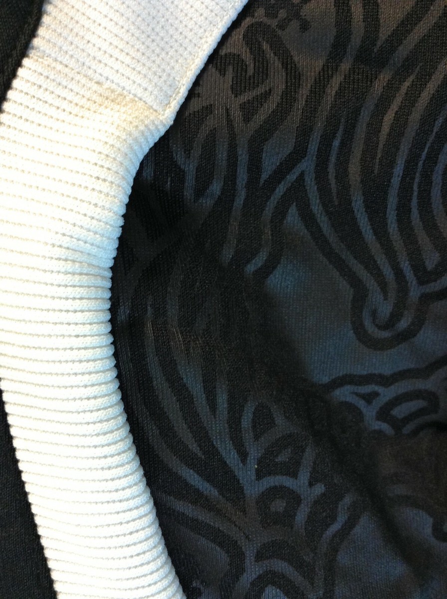 Womens Nike 203161 010 Zip Up Vintage 2006 Black White Warm Up