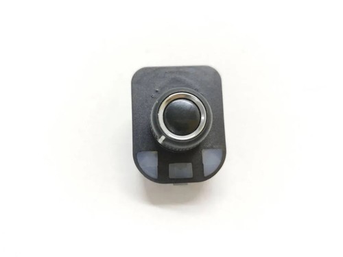 AUDI A4 Avant 8K5, B8 Spiegeleinstellschalter 8K0959565B 2.00 Diesel 33505214