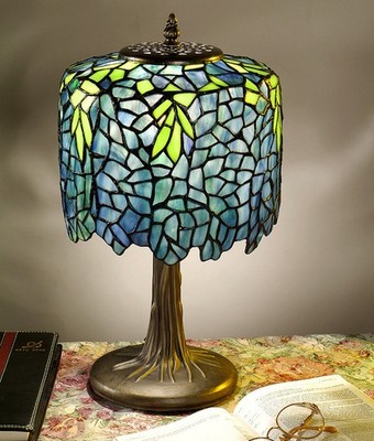 Tischlampe, Tischleuchte, Lampe im Tiffany-Stil ''Blue Wisteria'' 23x40cm