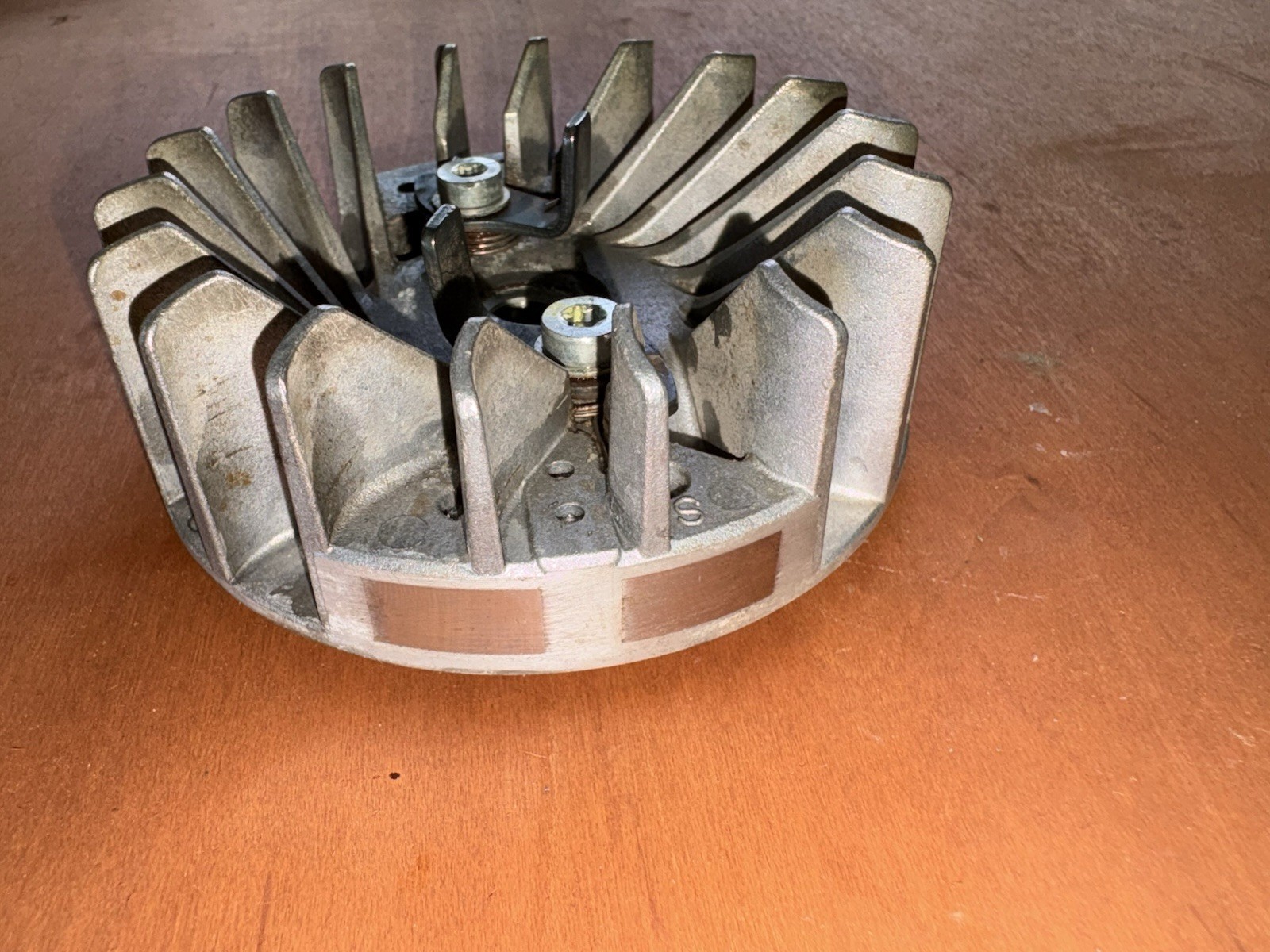 ECHO Chainsaw CS550 CS590 CS600p CS591 A409000360 Flywheel   used  BX109