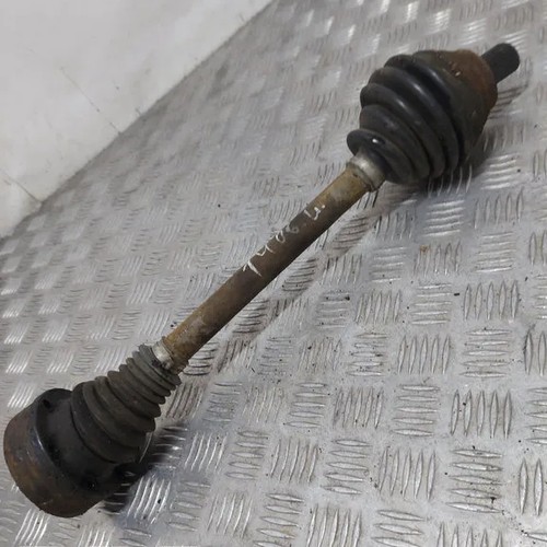 VW TOURAN 1T1, 1T2 Antriebswelle vorne links 1.90 Diesel 77kw 2004 15252494