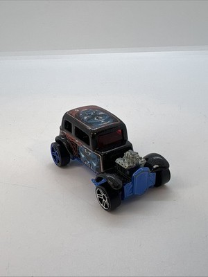 1968 Hot Wheels Classic Hotrod Ford 32 Vicky Reyedclops Diecast Car