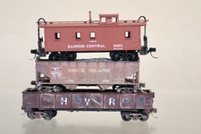 KADEE MICRO TRAINS N GAUGE RAKE of 3 WEATHERED RI IC GONDOLA CABOOSE WAGON on