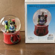 Kurt Adler Wind-Up Musical Nutcracker "Nutcracker Suite  Water Globe, 4"