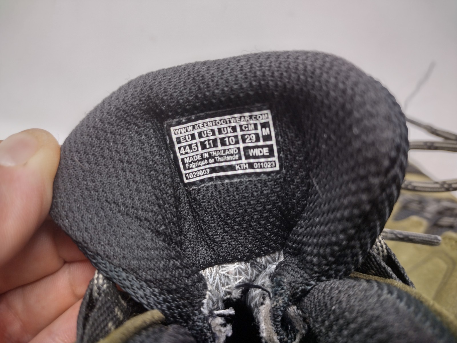 KEEN Targhee IV 11 Scarpe da trekking impermeabili per uomo Oliva scura 1029003