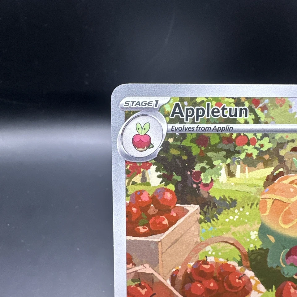Appletun 211/191 Sv08: Surging Sparks Holo - Image 2 of 4