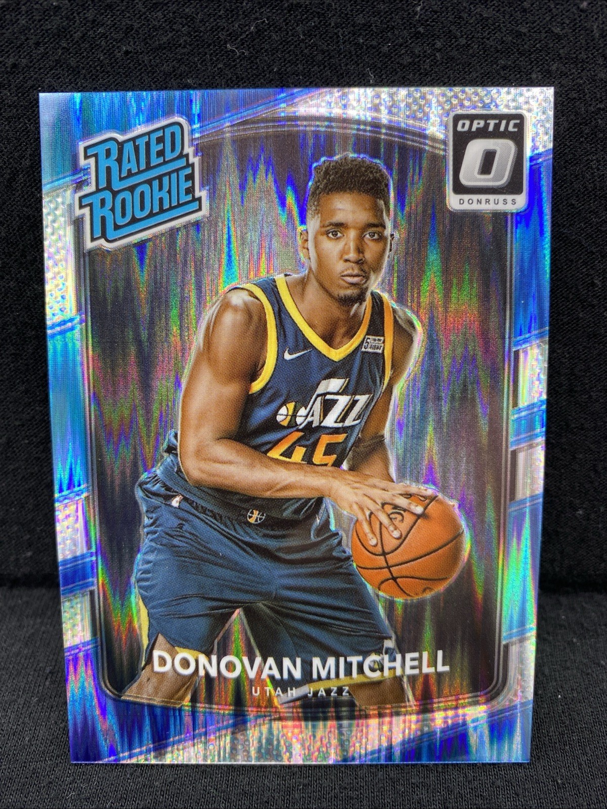 2017-18 Donovan Mitchell Donruss Optic Rated Rookie Shock Prizm RC #188