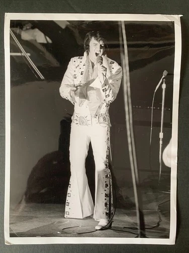 ELVIS PRESLEY  - Rare Vintage Original Press Photo