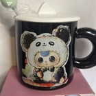 Baby Three Character Ceramic Mug Black Panda With Lid, Spoon And Box — photo 3