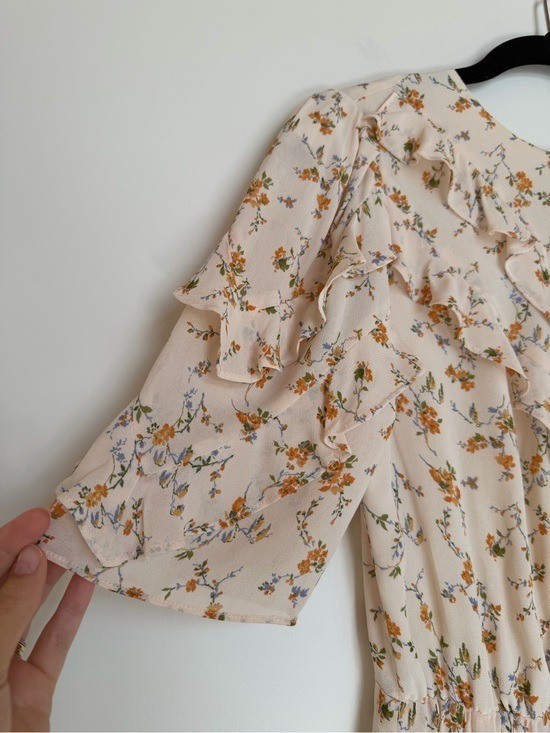 Reformation Malachi Dress in Julius Size 4 View 3