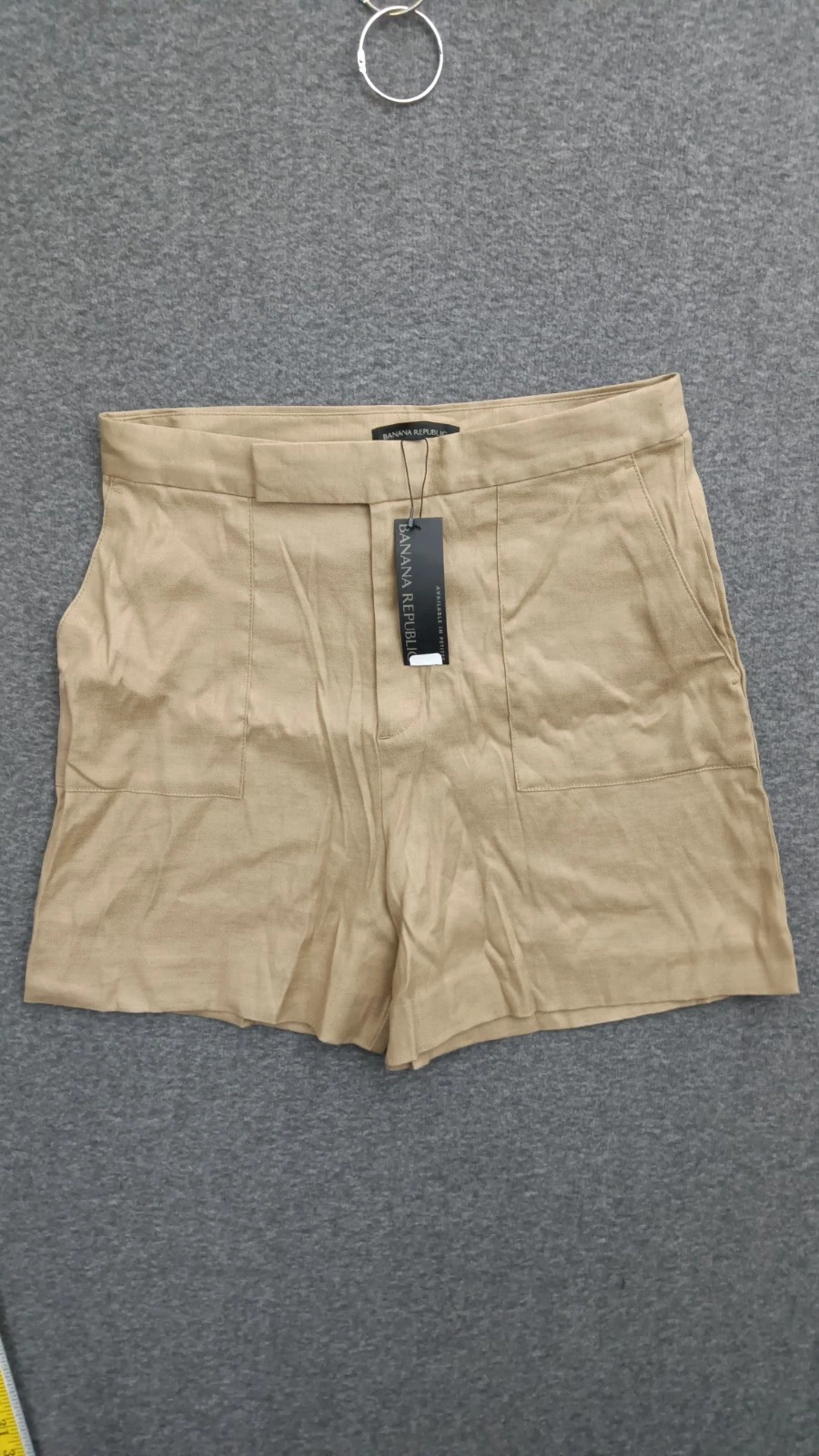 Banana Republic Women's Ladies Khaki Chino Shorts Size 8