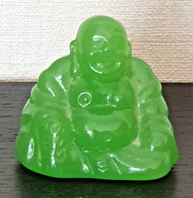 Jade  Figur lächelnder Buddha Edelstein Grün vintage Buddha handgefertigt China