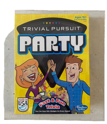 New Sealed Hasbro Gaming Trivial Pursuit PARTY EDITION Board Game A5224 FreeShp