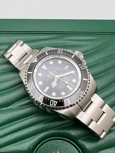 New Release Rolex Sea-Dweller 44mm DeepSea 136660 Black Dial Box Papers 2022+ - Picture 4 of 10
