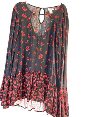 Mossimo Supply Co Womens Top V-Neck Long Bell Sleeves HiLo Size S
