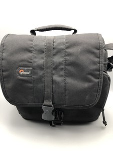 lowepro adventura 170